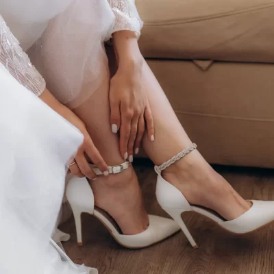 Come scegliere le scarpe sposa ideali per il tuo matrimonio
